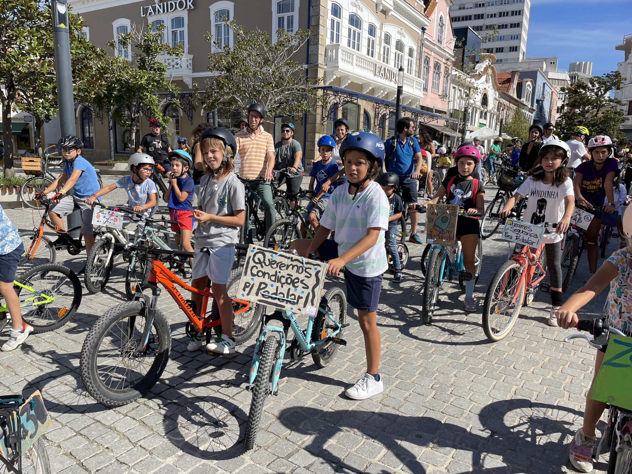 Aveiro junta-se ao movimento global Kidical Mass com o mote ‘Espaço Para Esta Geração – A rua também é nossa’