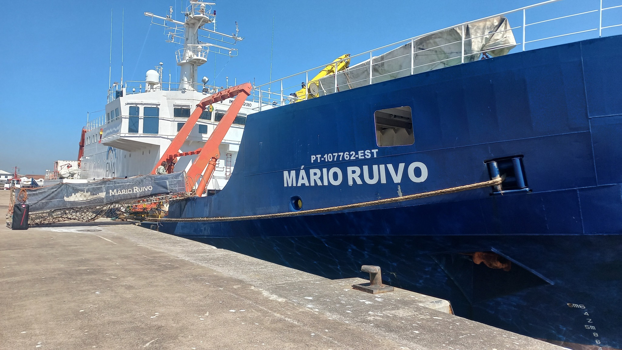 Navio de investigação científica ‘Mário Ruivo’ esteve atracado no Porto de Aveiro