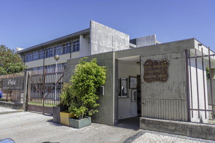 Escola Secundária Dr João Carlos Clestino Gomes (1)