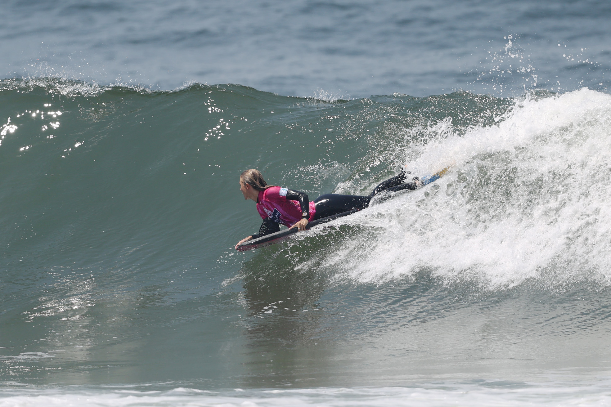 Miss Quebramar Cup arrancou ontem com Encontro Nacional de Bodyboard Feminino