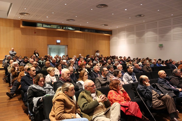 Executivo Municipal promoveu encontro com associações, clubes e IPSS