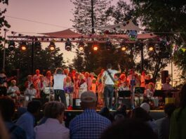 Noite Grande de Comemorações celebra programa Maior Idade com comunidade