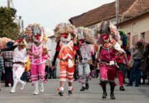 Carnaval sai às ruas de Vale de Ílhavo e Mercado acolhe baile
